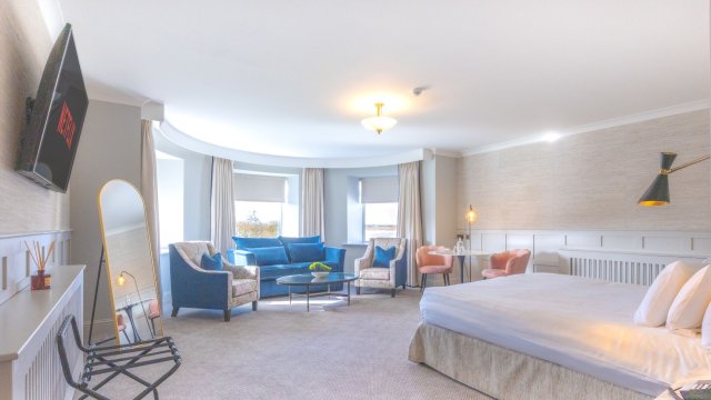 Presidential Suite Bloomfield House Hotel