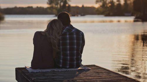 Lakeside Escapes